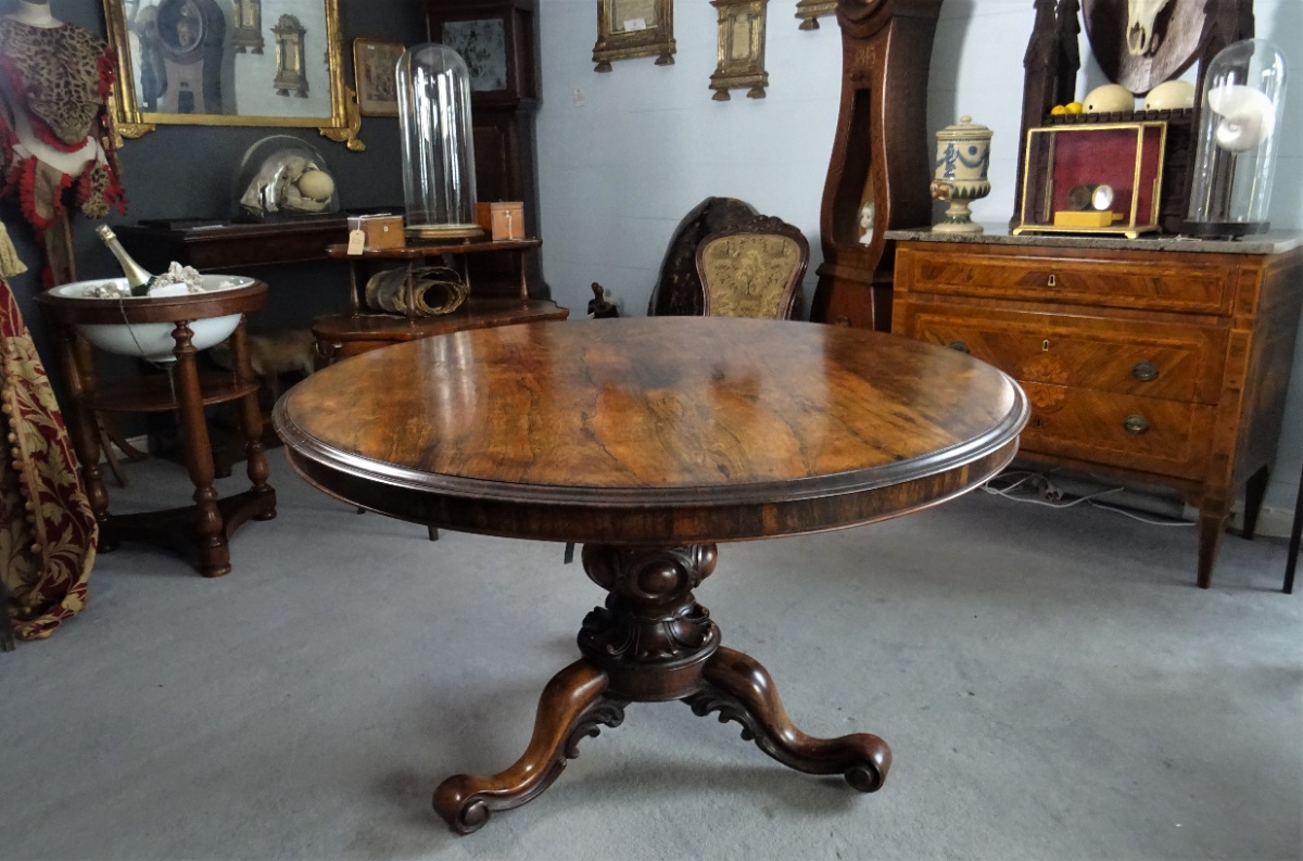 Irish antique table by Robert Strahan Dublin